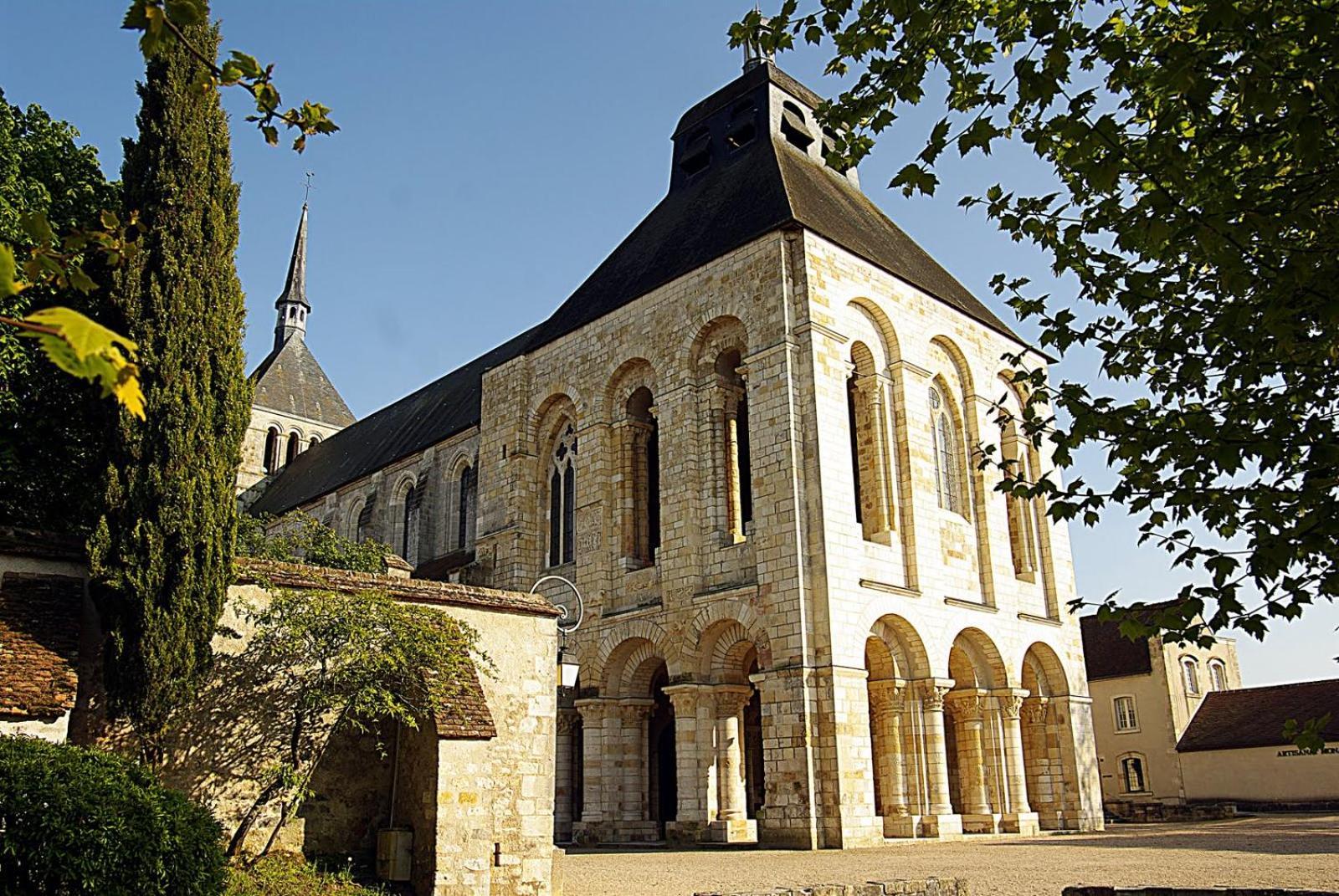 Logis Hotel Restaurant Du Labrador Saint-Benoît-sur-Loire エクステリア 写真